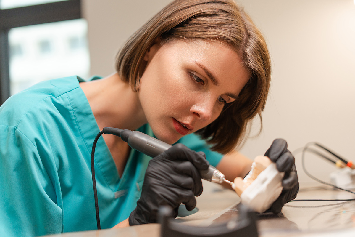 dental laboratory near me